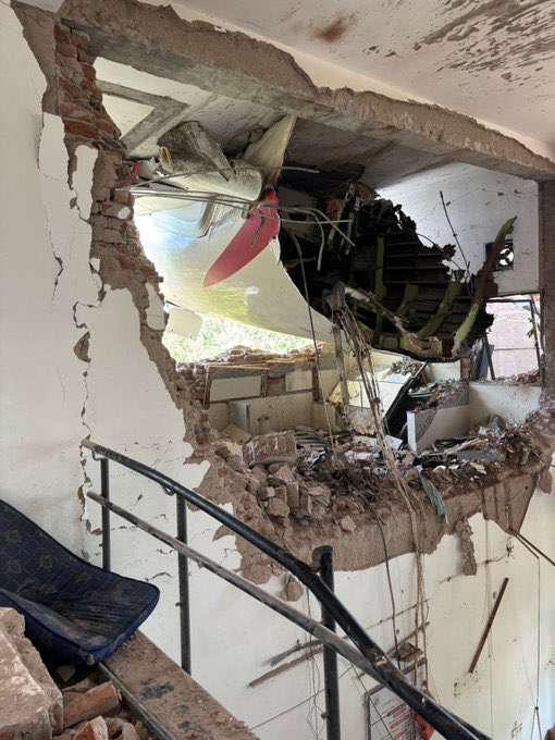 ahmedabad plane crash 3