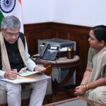 અરવલ્લી SOG એ મોબાઈલ બજારમાંથી બિલ વગરના 14 મોબાઈલ સાથે વેપારીને દબોચ્યો,વેપારીઓમાં ફફડાટ