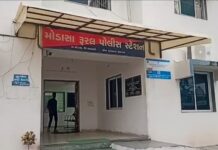 અરવલ્લી : મોડાસાની અર્બુદા નગર સોસાયટીમાં કાર ઘર પાસેથી ચોરી, રૂરલ પોલીસના નાઈટ પેટ્રોલિંગના દાવા પોકળ