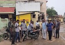 અરવલ્લી : ડુઘરવાડામાં કપિરાજનો આતંકથી,ગામમાં કર્ફ્યૂ જેવો માહોલ,વન વિભાગની બે ટીમ ખડેપગે તૈનાત