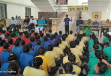 અરવલ્લી : મોડાસા જ્ઞાનશક્તિ રેસિડેન્શિયલ સ્કૂલ ખાતે વિકસિત ભારત અંતર્ગત ચિત્ર અને વક્તૃત્વ સ્પર્ધા યોજાઈ